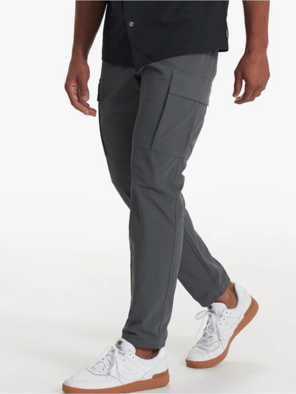 Vuori Men's Gray Meta Cargo Pants - 36 Utility